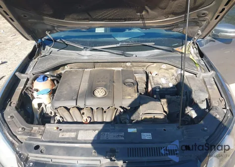 2013 Volkswagen Passat 2.5L Se from USA, damaged, VIN 1VWBH7A31DC002098